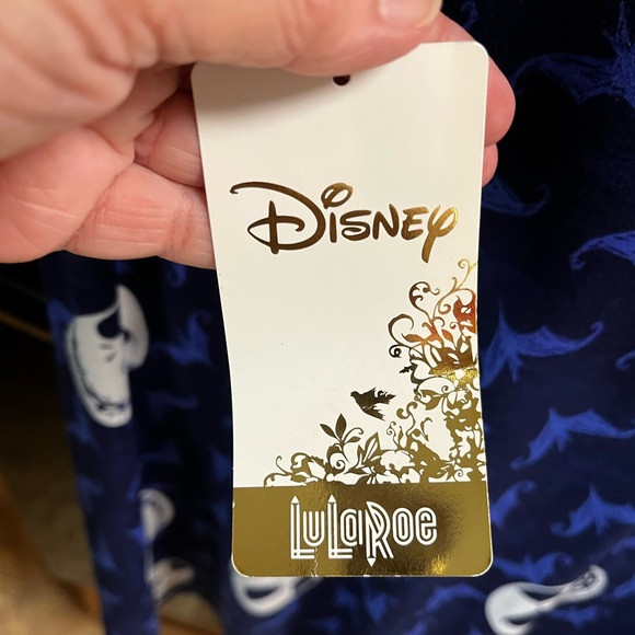 Jack Skellington Short Sleeve Swing Top - LuLaRoe Perfect T - Picture 6 of 9